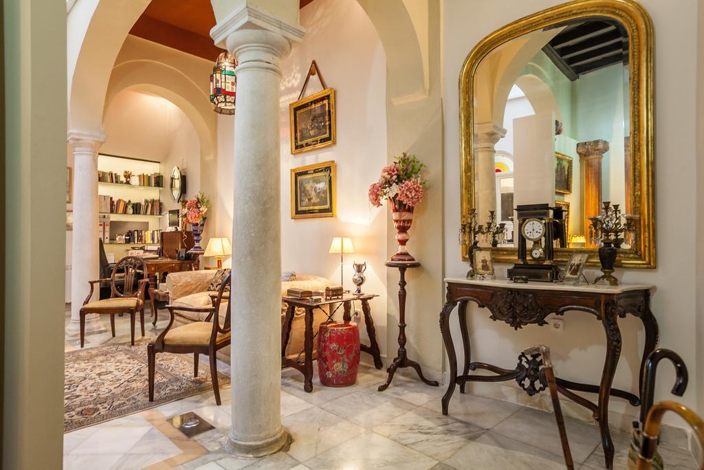 Casa Senorial En Sevilla Centro,Calle Marmoles Eksteriør bilde