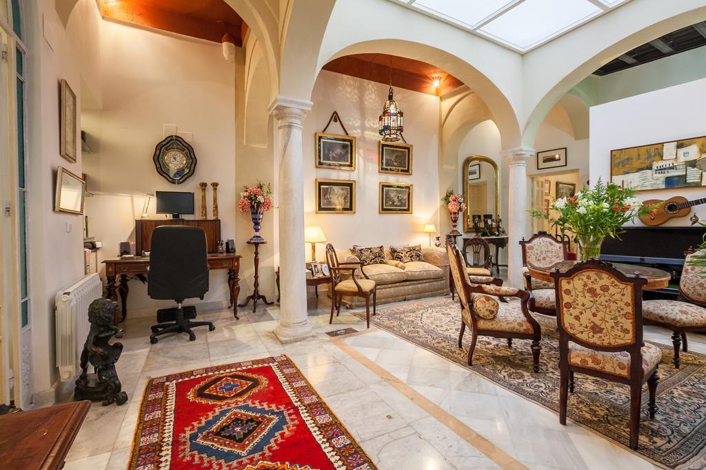 Casa Senorial En Sevilla Centro,Calle Marmoles Eksteriør bilde